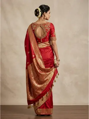 Kanjipuram Pattu Saree thumbnail 4